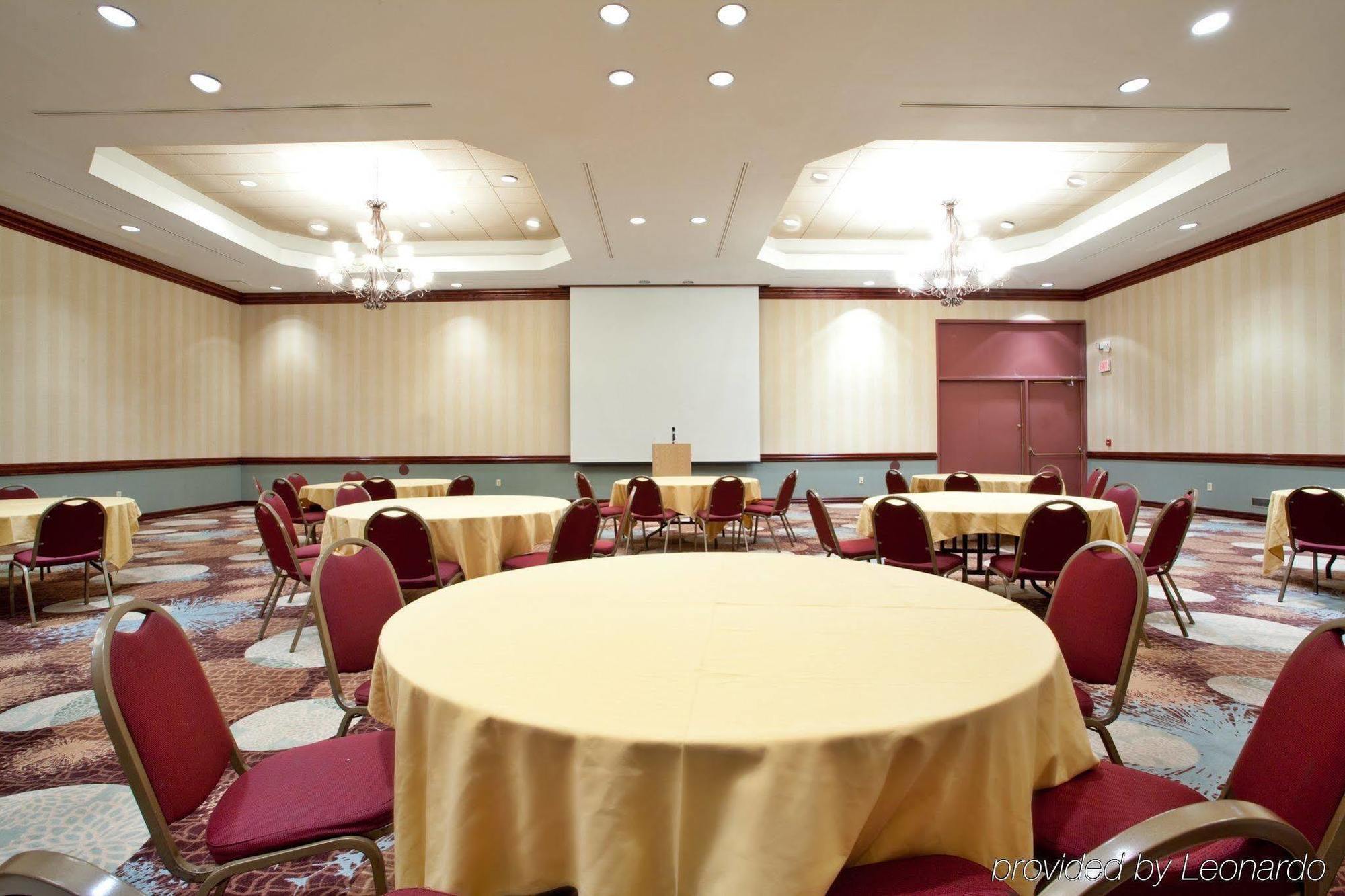 Lynchburg Grand Hotel Facilities photo